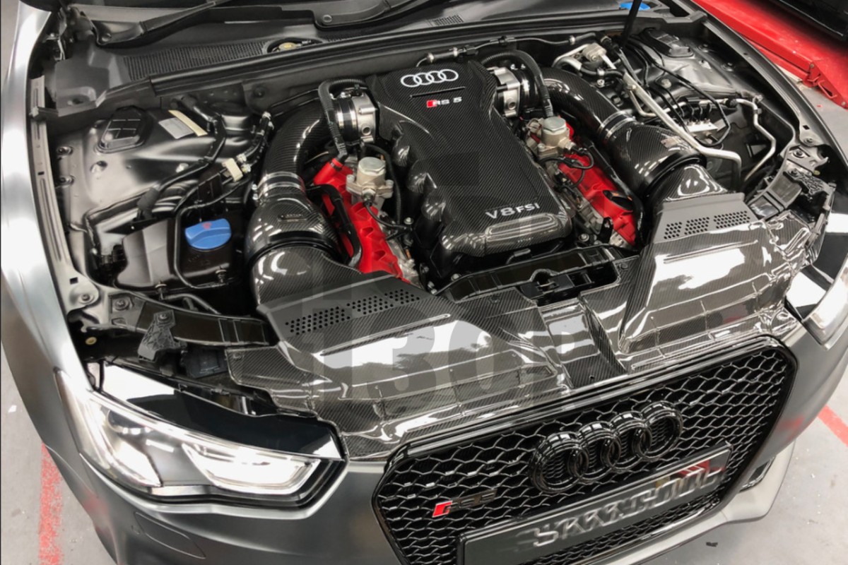 Eventuri Kohlefaser Slam Panel Abdeckung für Audi RS5 B8