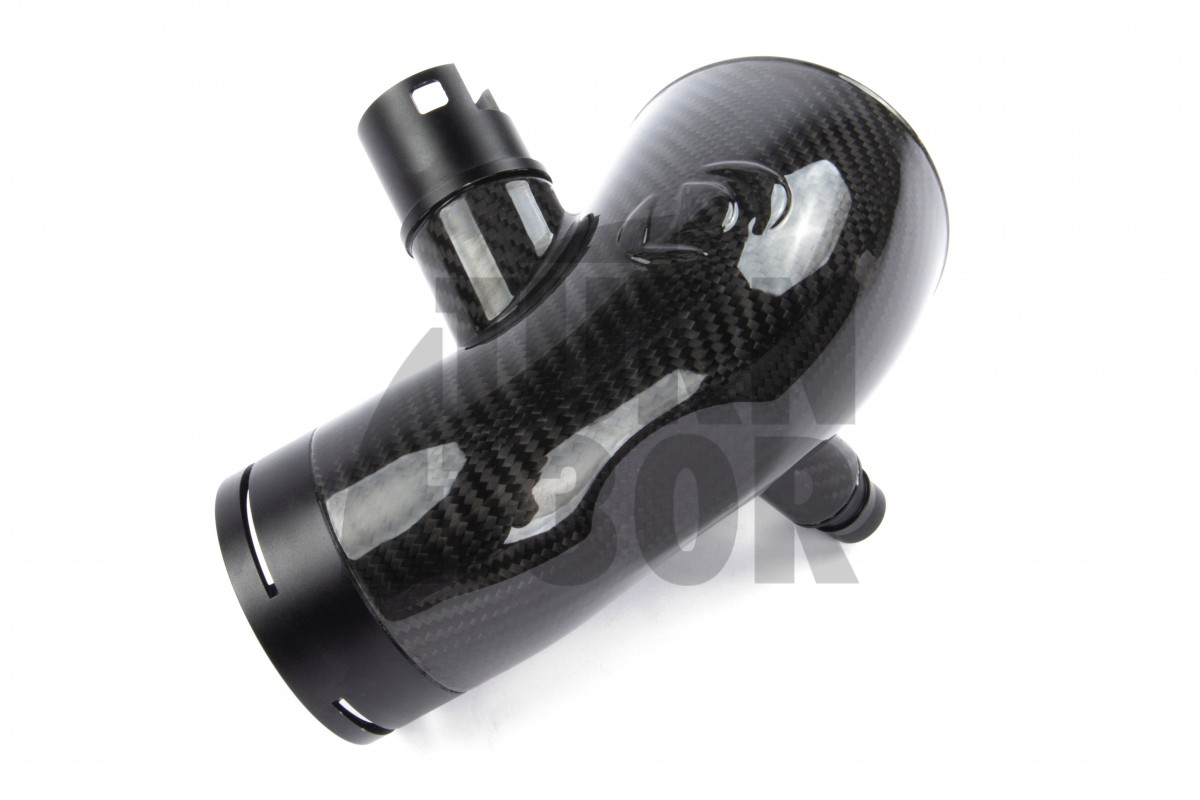 Dinan Carbon Fiber Turbo Inlet für BMW 140i, 240i, 340i, und 440i B58 Modelle.