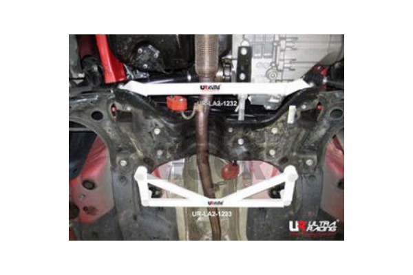 Ultra Racing 4 Point Front Subframe Brace Audi A1 , Polo 6R / 6C GTI und Ibiza 6J / 6P Cupra