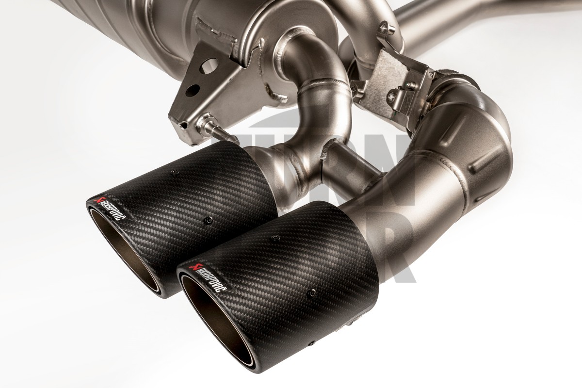 Akrapovic Titanium Slip-On Auspuff für BMW 240i G42