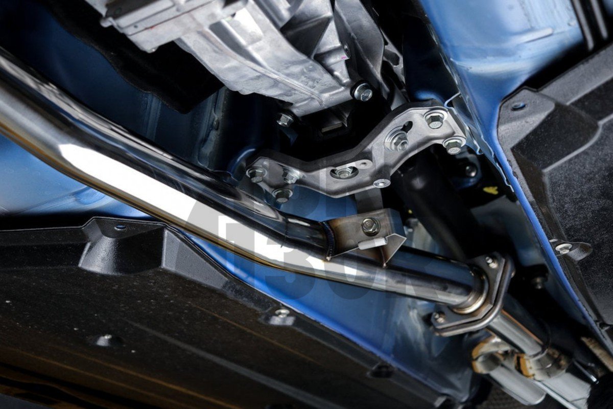 HKS Sportkatalysator Vorderrohr Toyota GT86 / GR86 / Subaru BRZ HKS Sportkatalysator Vorderrohr Toyota GT86 / GR86 / Subaru BRZ