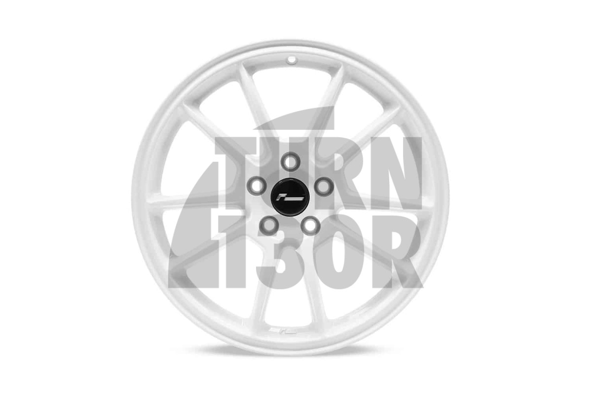 Racingline Wheel - White Cup Edition Evo 18 x 8.5 ET45 5x112 Racingline Wheel - White Cup Edition Evo 18 x 8.5 ET45 5x112
