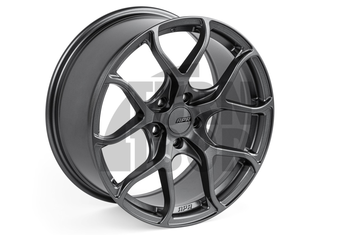 A01 Flow Formed Rad 18 x 8.5 ET45 Gunmetal, Schwarz oder Silber APR