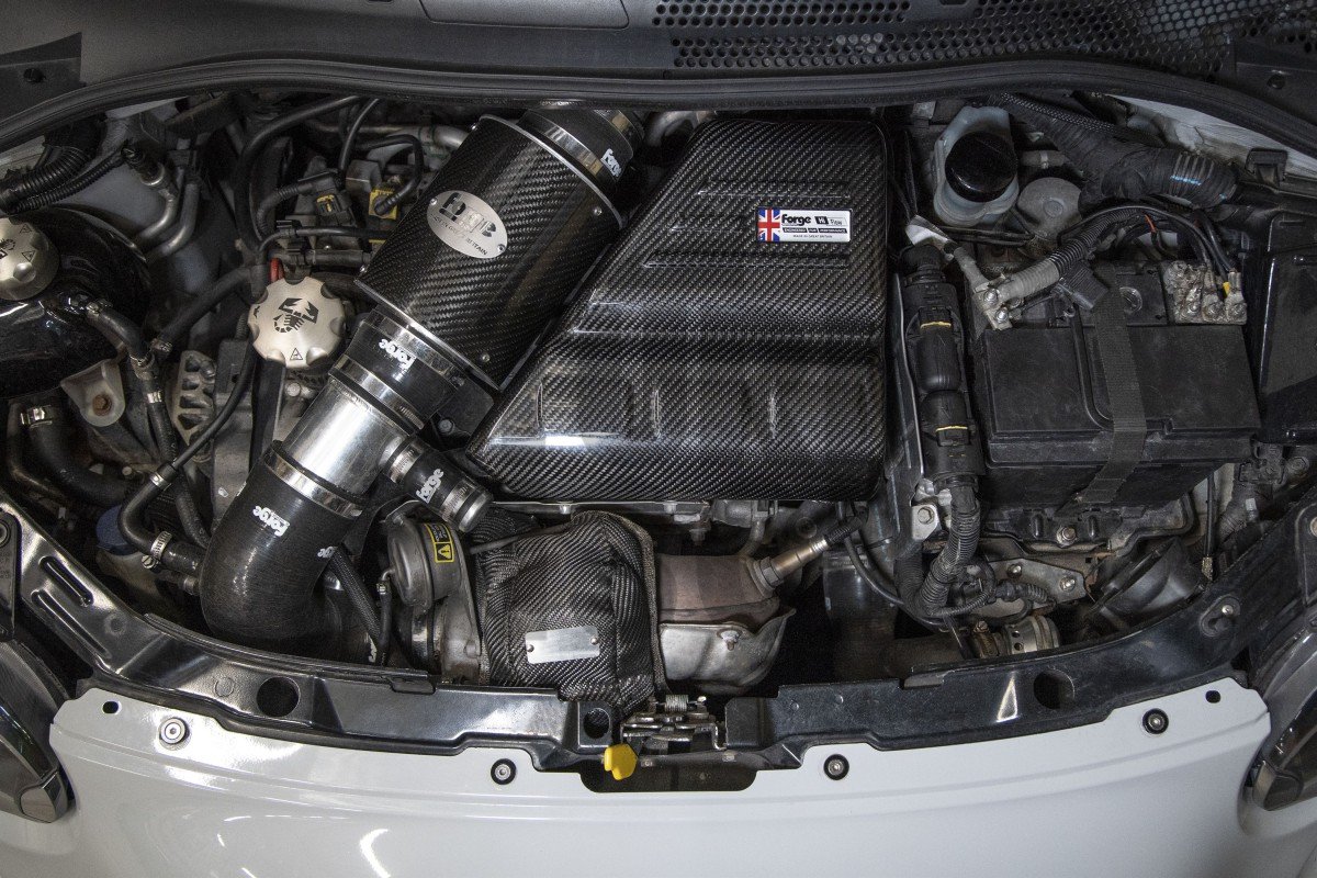 Forge Motorsport Kohlefaser Motorabdeckung 500 / 595 Abarth Forge Motorsport Kohlefaser Motorabdeckung 500 / 595 Abarth