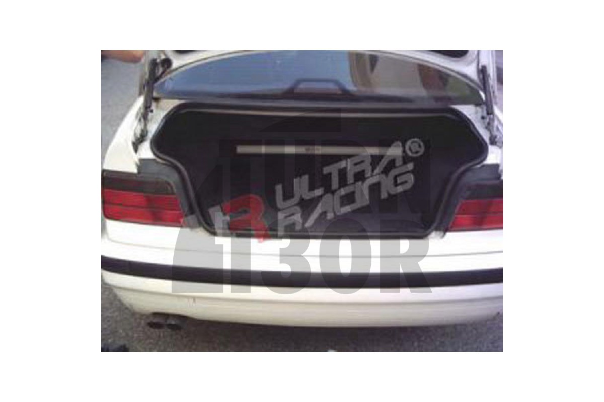 Ultra Racing Hintere obere Federbeinbrücke BMW 325 / 328 / M3 E36 Ultra Racing Hintere obere Federbeinbrücke BMW 325 / 328 / M3 E36