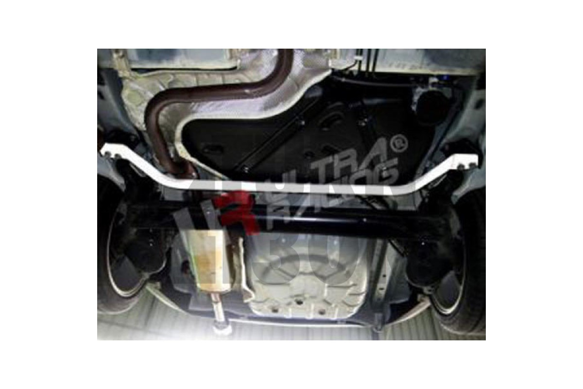 Ultra Racing Unterzug hinten Ford Fiesta ST Mk7 Ultra Racing Unterzug hinten Ford Fiesta ST Mk7