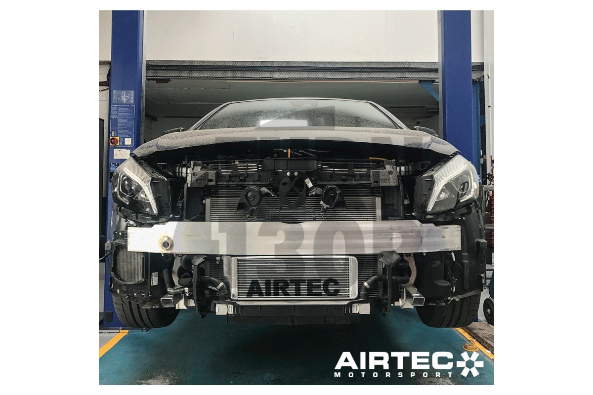 Ladeluftkühler-Kit von Airtec für Mercedes A45 AMG W176