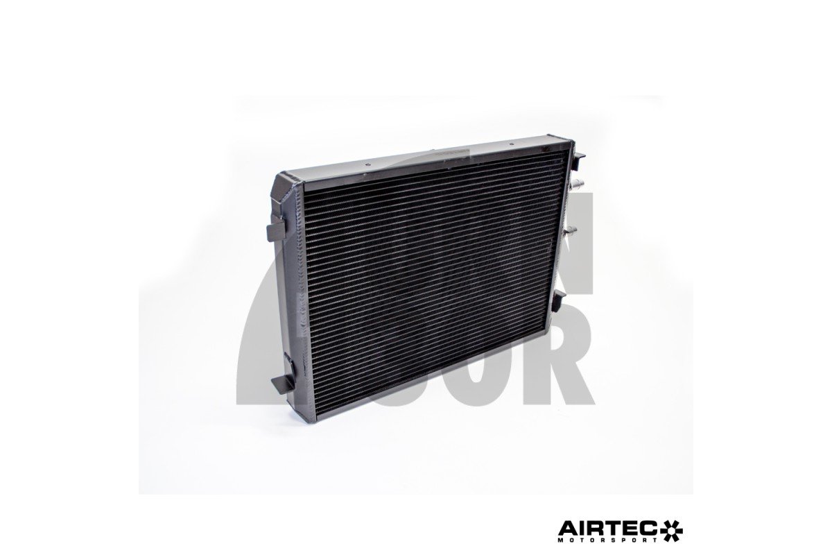 BMW Serie M Ladeluftkühler von Airtec für M3 F80, M4 F8x, M2 Comp F87