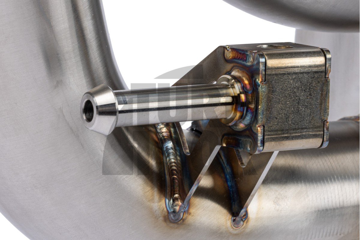 APRCatback Auspuffanlage Audi RS3 8Y Limousine APRCatback Auspuffanlage Audi RS3 8Y Limousine