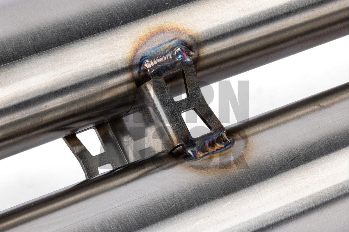 APRCatback Auspuffanlage Audi RS3 8Y Limousine APRCatback Auspuffanlage Audi RS3 8Y Limousine