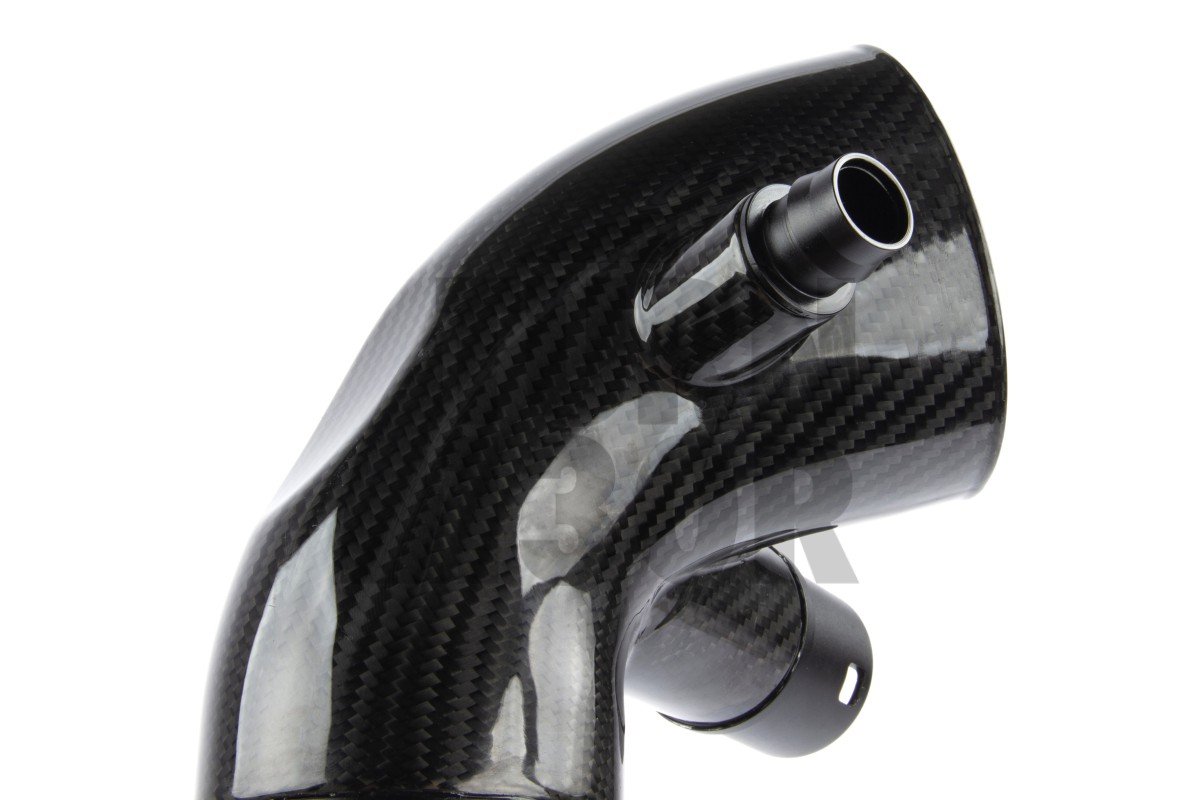 Dinan Carbon Fiber Turbo Inlet für BMW 140i, 240i, 340i, und 440i B58 Modelle. Dinan Carbon Fiber Turbo Inlet für BMW 140i, 240i, 340i, und 440i B58 Modelle.