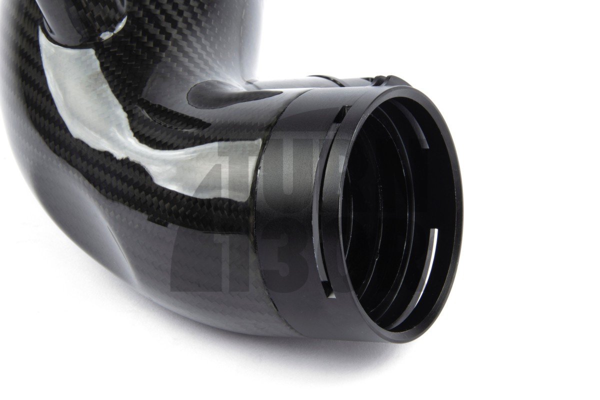 Dinan Carbon Fiber Turbo Inlet für BMW 140i, 240i, 340i, und 440i B58 Modelle. Dinan Carbon Fiber Turbo Inlet für BMW 140i, 240i, 340i, und 440i B58 Modelle.