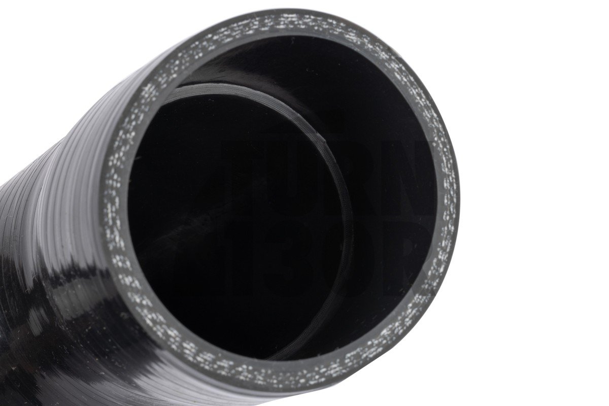 Silikon-Auslassschlauch für Golf 8 R / S3 8Y / Cupra Formentor 2.0 TFSI EA888.4 APR Silikon-Auslassschlauch für Golf 8 R / S3 8Y / Cupra Formentor 2.0 TFSI EA888.4 APR