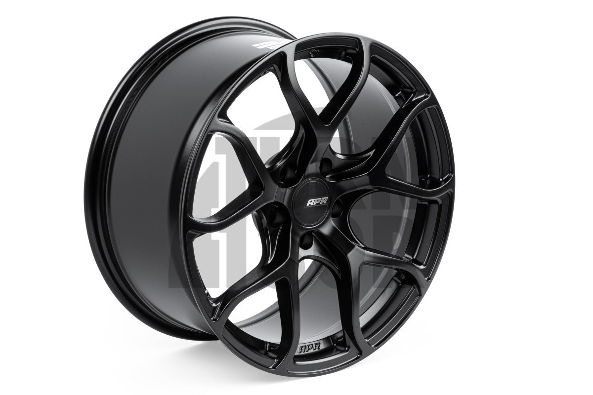 A01 Flow Formed Rad 18 x 8.5 ET45 Gunmetal, Schwarz oder Silber APR A01 Flow Formed Rad 18 x 8.5 ET45 Gunmetal, Schwarz oder Silber APR