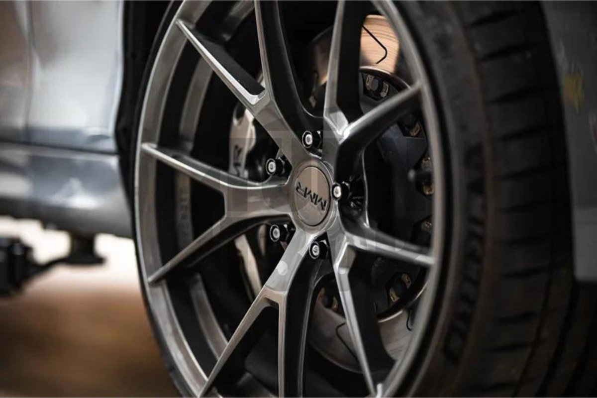 Performance 14x125 Felgen Stehbolzen und Muttern Umbausatz für BMW und Mini MMR Performance 14x125 Felgen Stehbolzen und Muttern Umbausatz für BMW und Mini MMR