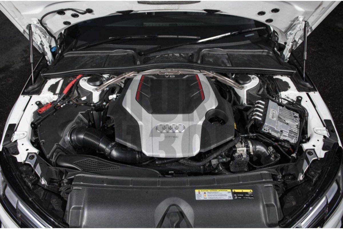 Racingline Karosseriestütze vorne Audi A4 / S4 / A5 / S5 B9 Racingline Karosseriestütze vorne Audi A4 / S4 / A5 / S5 B9