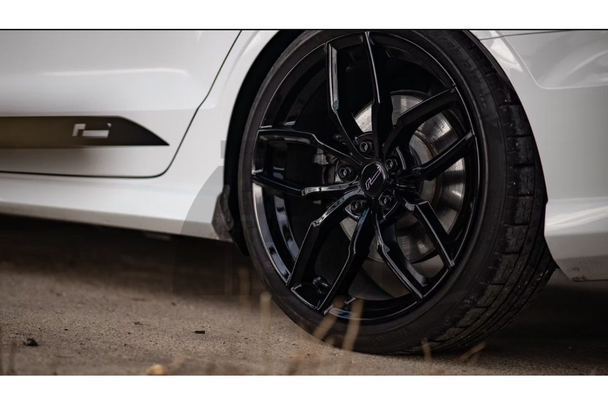 14x150 Felgen Stehbolzen und Mutter Umrüstsatz für Audi / Seat / Skoda / VW Racingline 14x150 Felgen Stehbolzen und Mutter Umrüstsatz für Audi / Seat / Skoda / VW Racingline