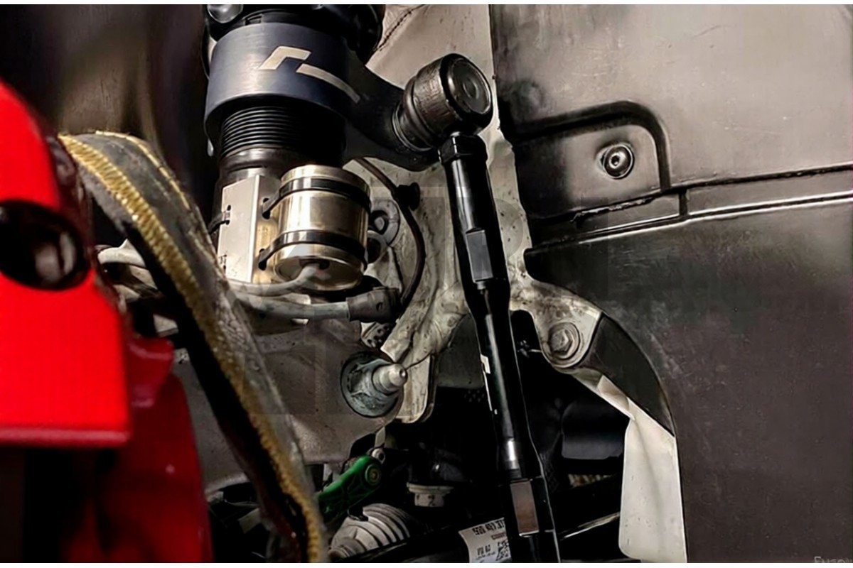 Verstellbare vordere Ausfallenden für A3 / S3 / RS3 / TT / Leon / Golf / Polo / Ibiza Racingline