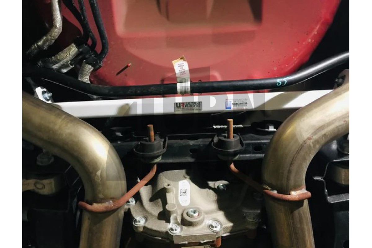 Ultra Racing Unterzug hinten Mustang GT / Ecoboost 15-19