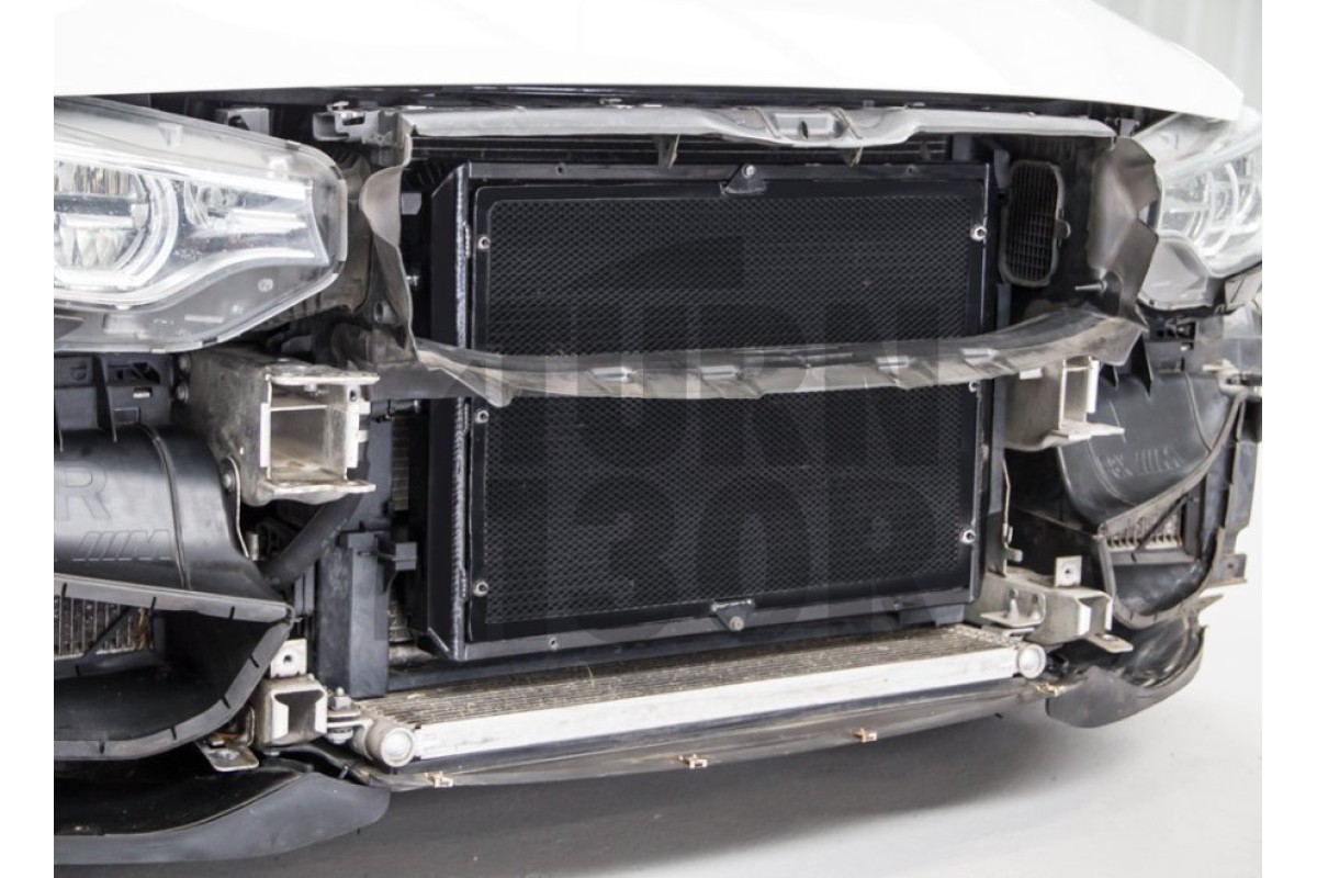 BMW Serie M Ladeluftkühler von Airtec für M3 F80, M4 F8x, M2 Comp F87