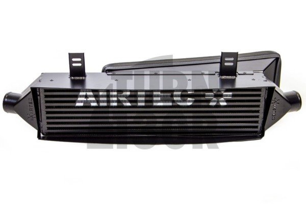Frontmontierter Ladeluftkühler von Airtec für Clio 4 RS Frontmontierter Ladeluftkühler von Airtec für Clio 4 RS