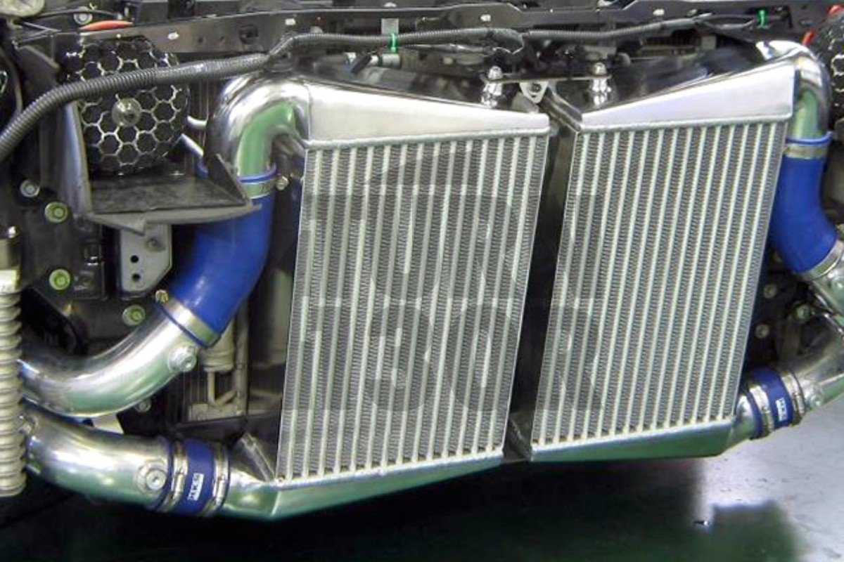 HKS Intercooler Kit GT1000 for Nissan R35 GTR HKS Intercooler Kit GT1000 for Nissan R35 GTR