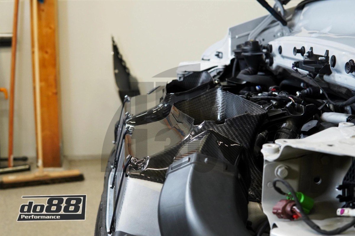 Do88 BigPack Ladeluftkühler-Kit für Porsche 911 992 Turbo Do88 BigPack Ladeluftkühler-Kit für Porsche 911 992 Turbo