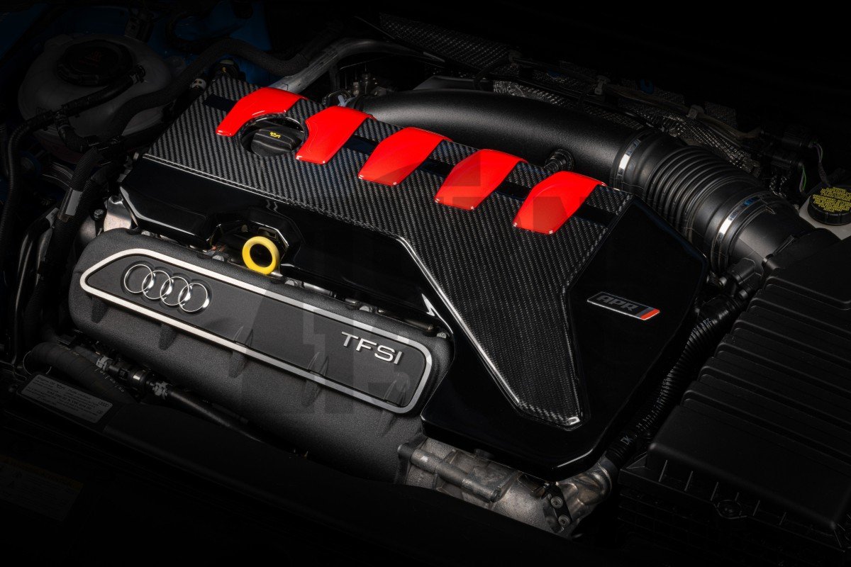APR Carbon Fiber Engine Cover for Audi TTRS 8S - RS3 8.5V - RS3 8Y APR Carbon Fiber Engine Cover for Audi TTRS 8S - RS3 8.5V - RS3 8Y