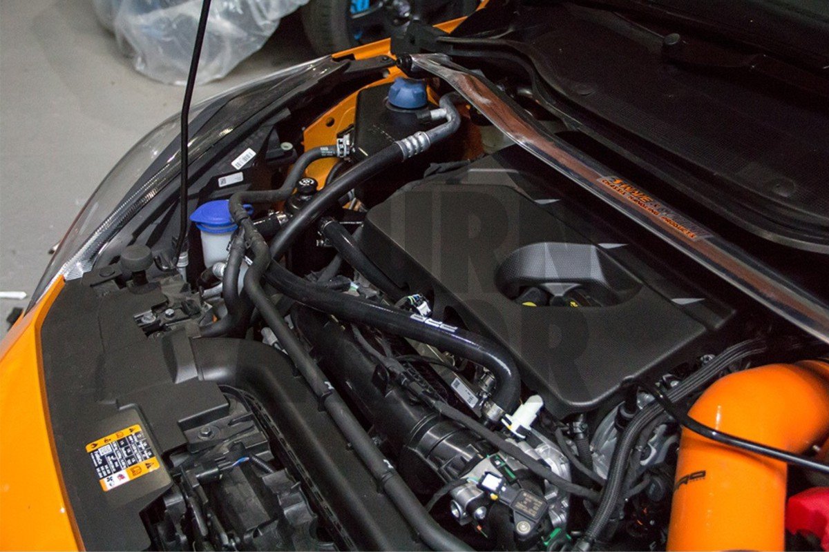 Airtec Oil Catch Can for Ford Fiesta ST Mk8 Airtec Oil Catch Can for Ford Fiesta ST Mk8