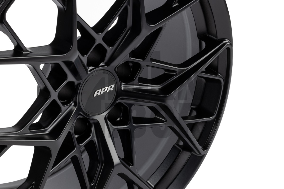 APR A02 Flow Formed Wheel Black / 18x8.5 - 5x112 ET45 APR A02 Flow Formed Wheel Black / 18x8.5 - 5x112 ET45