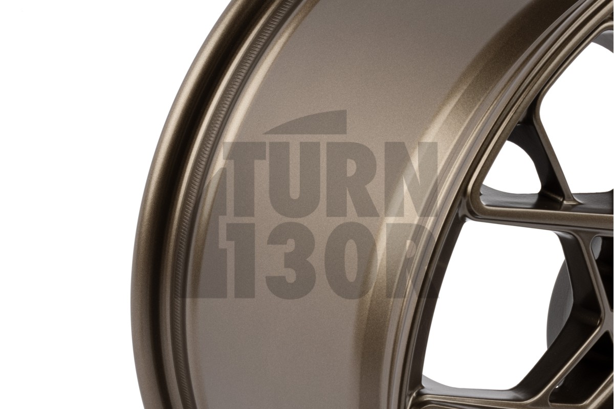 APR A02 Flow Formed Wheel Bronze / 18 x 8.5 - 5x112 ET45 APR A02 Flow Formed Wheel Bronze / 18 x 8.5 - 5x112 ET45
