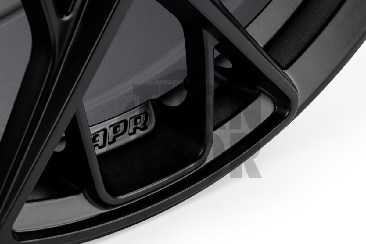 APR A01 Flow Formed Wheel Black / 20 x 9 - 5x112 ET37 APR A01 Flow Formed Wheel Black / 20 x 9 - 5x112 ET37