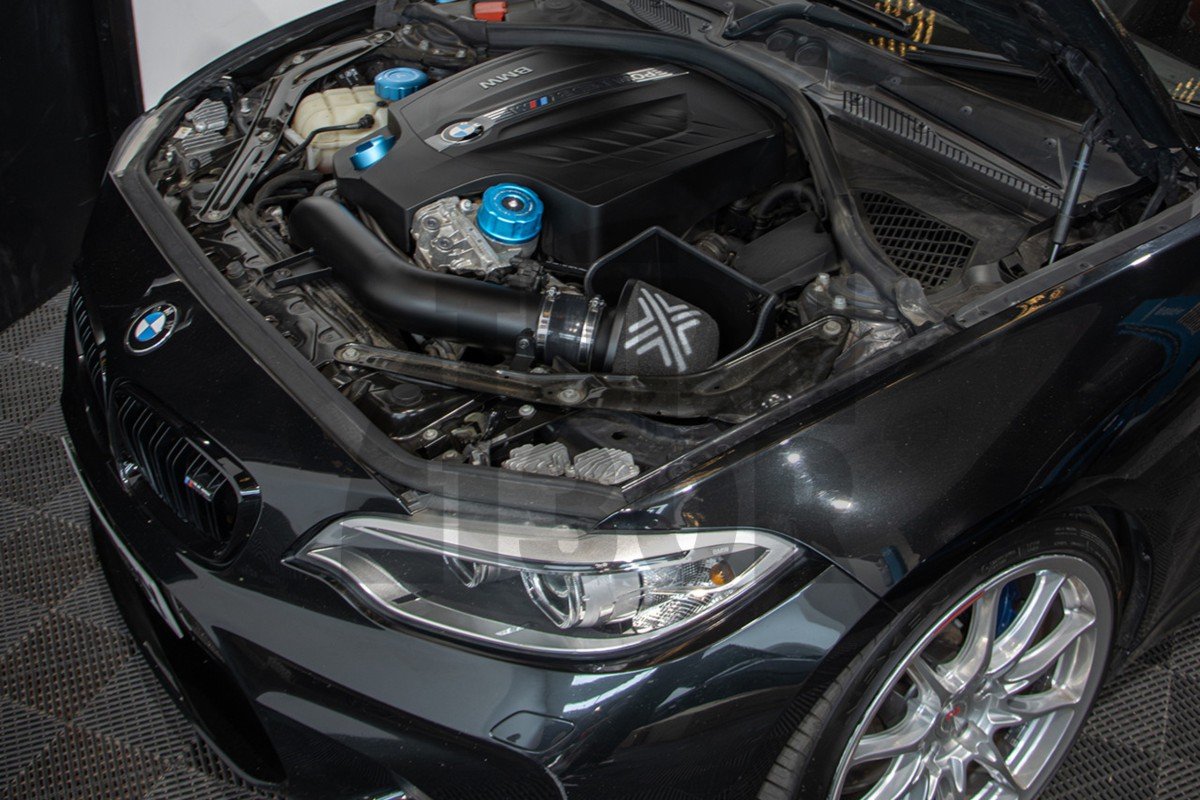 Pipercross Intake for BMW M2 F87 - 135 - 235 F2x and 335 - 435i F3x N55 Pipercross Intake for BMW M2 F87 - 135 - 235 F2x and 335 - 435i F3x N55