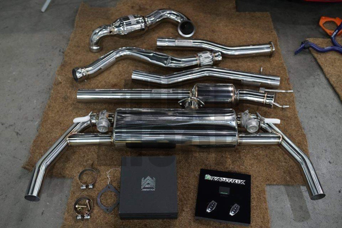 Armytrix Valvetronic Catback Exhaust System for Mercedes CLA 45 AMG C117 Armytrix Valvetronic Catback Exhaust System for Mercedes CLA 45 AMG C117