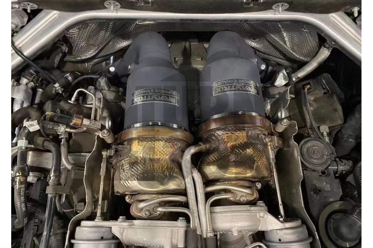 Armytrix Decat Downpipes for Lamborghini Urus