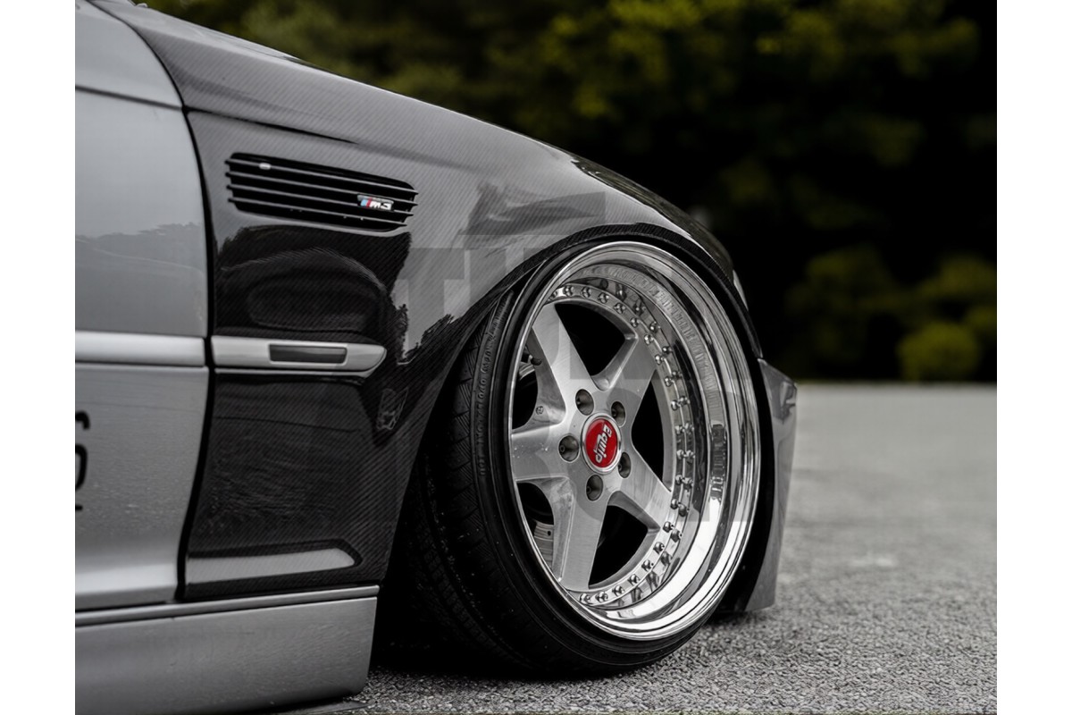 Seibon Carbon Fiber Front Fenders for BMW M3 E46