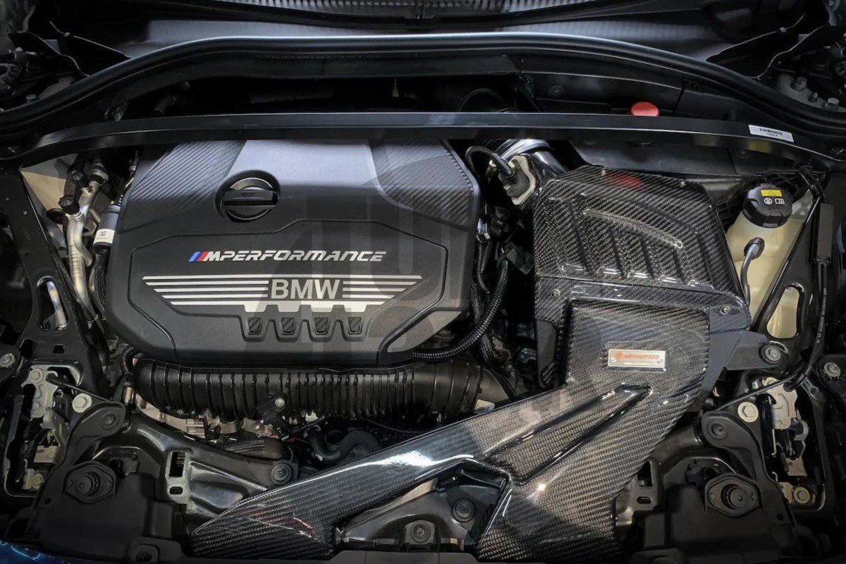 Armaspeed Kohlefaser Lufteinlass BMW 135i F40 Armaspeed Kohlefaser Lufteinlass BMW 135i F40