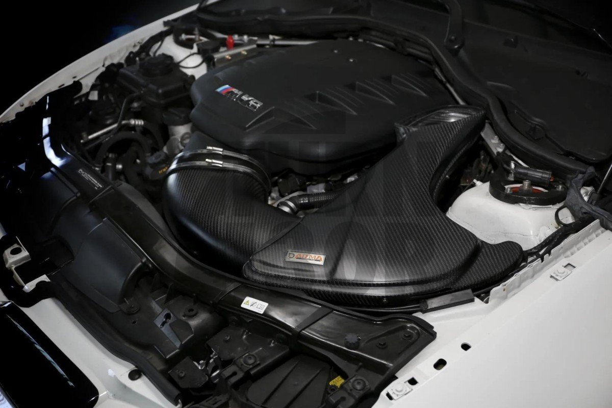Armaspeed Kohlefaser Lufteinlass BMW M3 E9x Armaspeed Kohlefaser Lufteinlass BMW M3 E9x