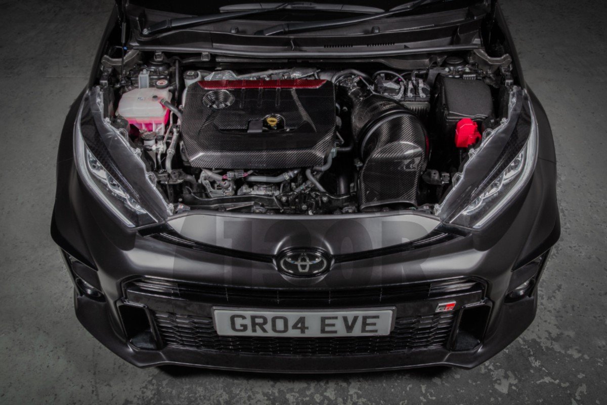 Eventuri Kohlefaser / Rote Kevlar Motorabdeckung für Toyota Yaris GR Eventuri Kohlefaser / Rote Kevlar Motorabdeckung für Toyota Yaris GR