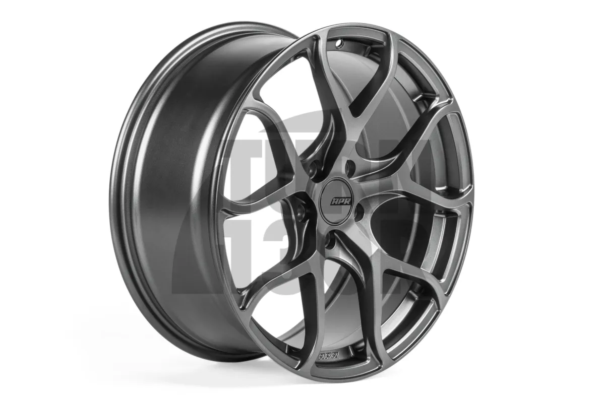 A01 Flow Formed Wheel 19 x 8.5 ET45 Gunmetal, Schwarz oder Silber APR