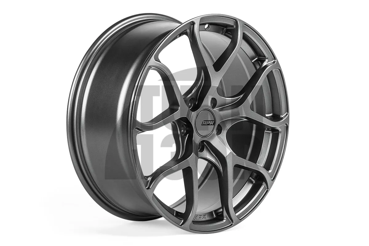 A01 Flow Formed Wheel 19 x 8.5 ET45 Gunmetal, Schwarz oder Silber APR