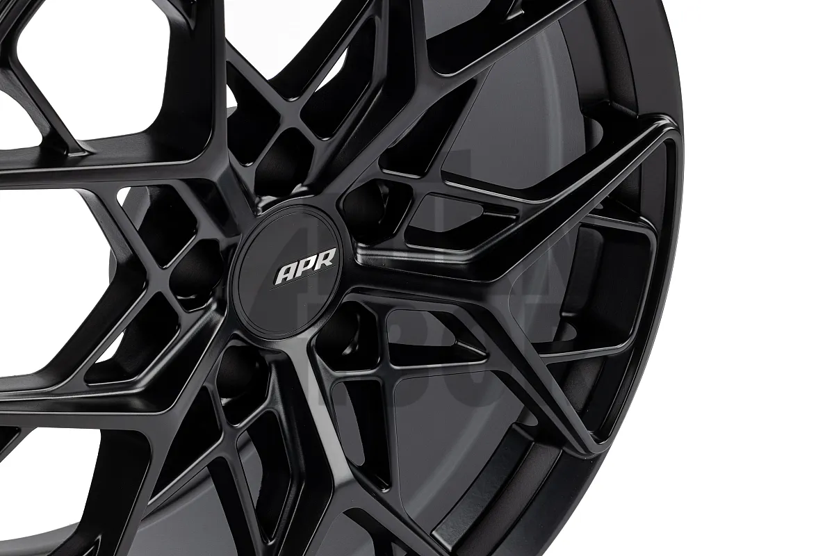 APR A02 Flow Formed Rad 19 x 8.5 ET45 Gunmetal, Bronze, Schwarz oder Silber